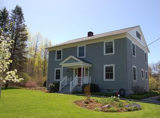 32 Commonwealth Ave, Great Barrington, MA 01230