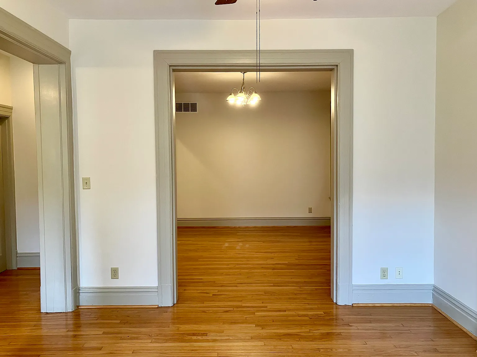 2 bed, 1200 sqft, $1,700 — Photo 3