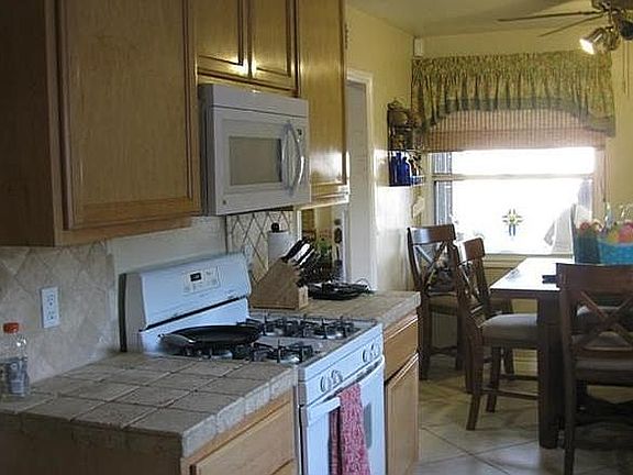 4th image of 725 N Bradish Ave