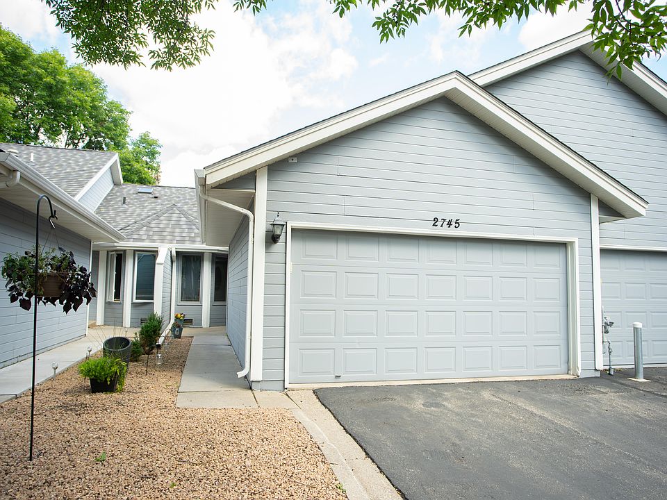 1st image of 2745 River Hills Dr S