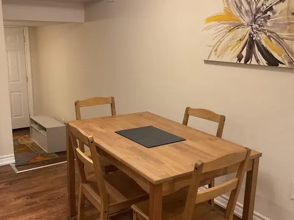 3459 Park Heights Way, Mississauga, ON L5M 0V5