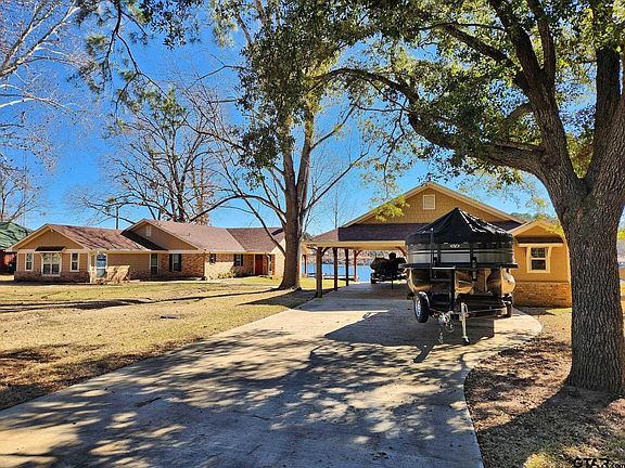 3rd image of 509 County Road 3505