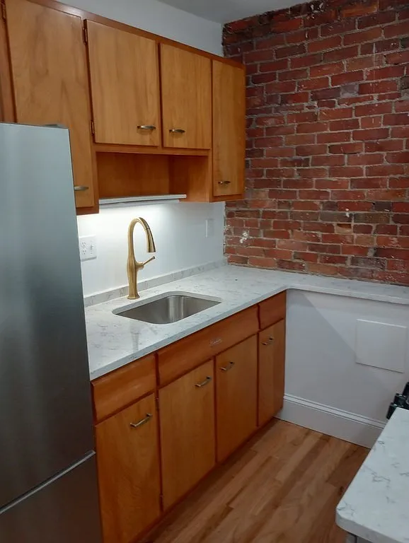 1 bed, 575 sqft, $2,750 — Photo 3