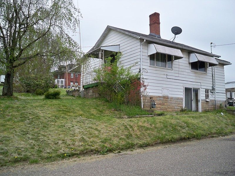 1st image of 126 N Buffalo St