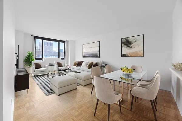 Rented by RELO REDAC INC. | media 1