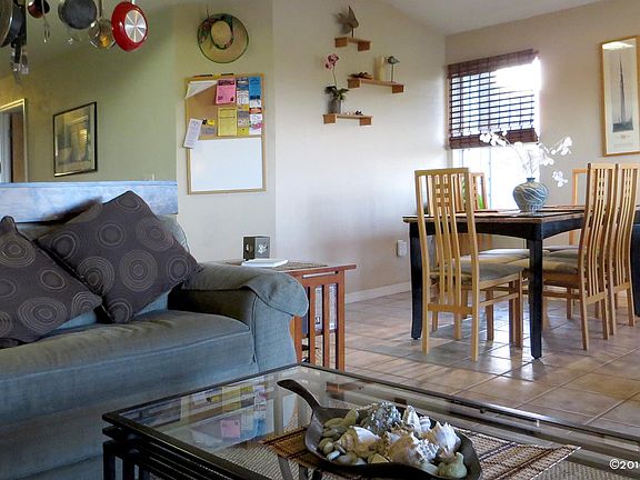 Living/Dining Area Cedar Key Tranqulity