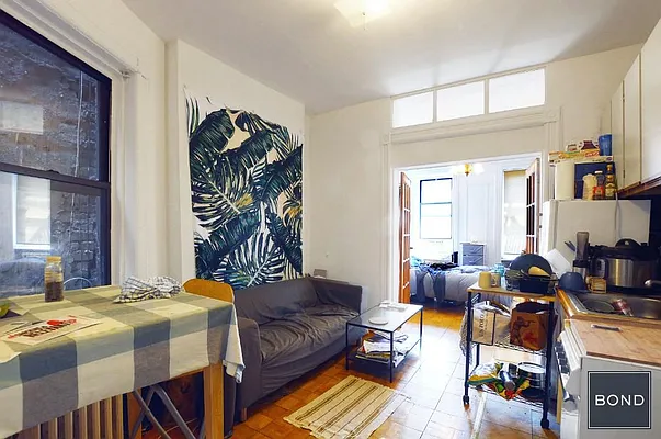 Rented by Bond New York | media 24