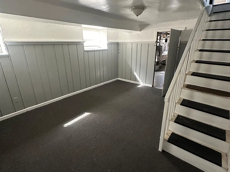 1300 Kenhill Ave — Photo 9