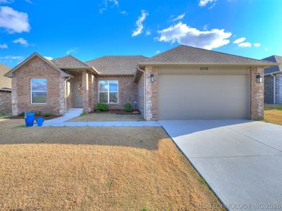 6316 E 146th St S, Bixby, OK, 74008