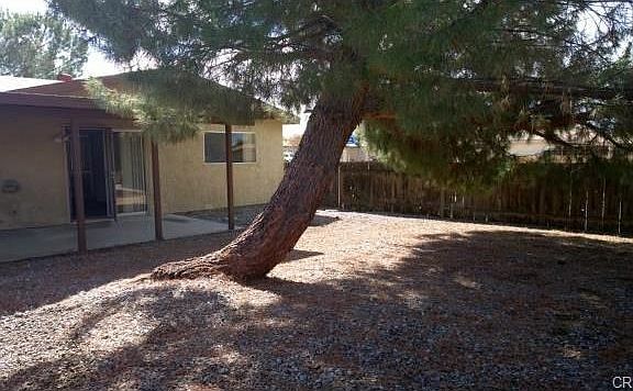 5th image of 2190 W San Bernardo Ave