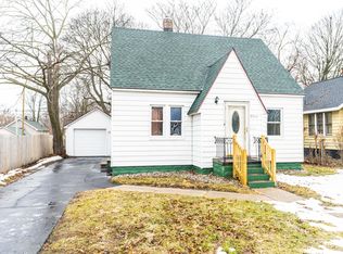 2233 7th St, Muskegon Heights, MI 49444