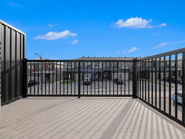 48 Teelin Cir — Photo 16