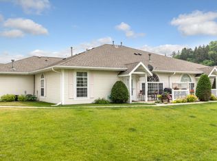 1923 Topaz Pointe Ln SW, Rochester, MN 55902