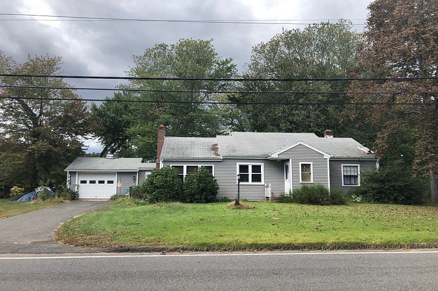 1st image of 250 Poplar St