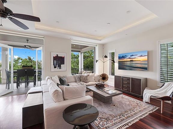 4th image of 350 4th Ave S #3