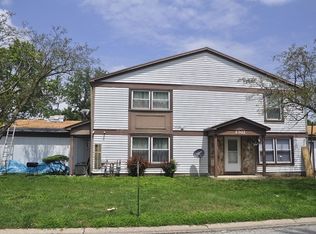 1361 N Glen Cir APT C, Aurora, IL 60506