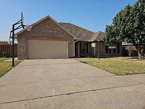 3rd image of 5019 NE Haddington Pl