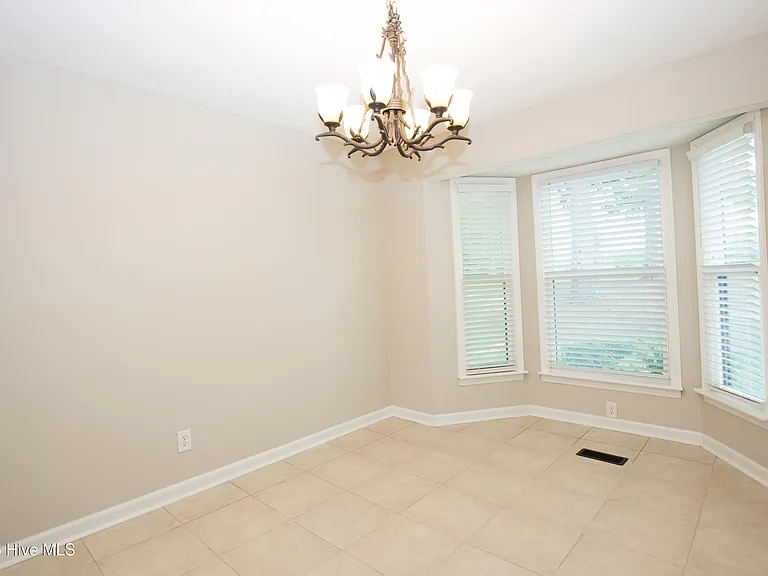 201 Sarason Pl — Photo 17