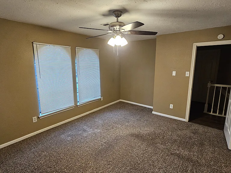 14734 Treborway Dr — Photo 20
