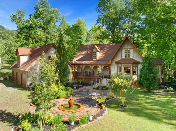 112 Water Falls Rd, Sunset, SC 29685