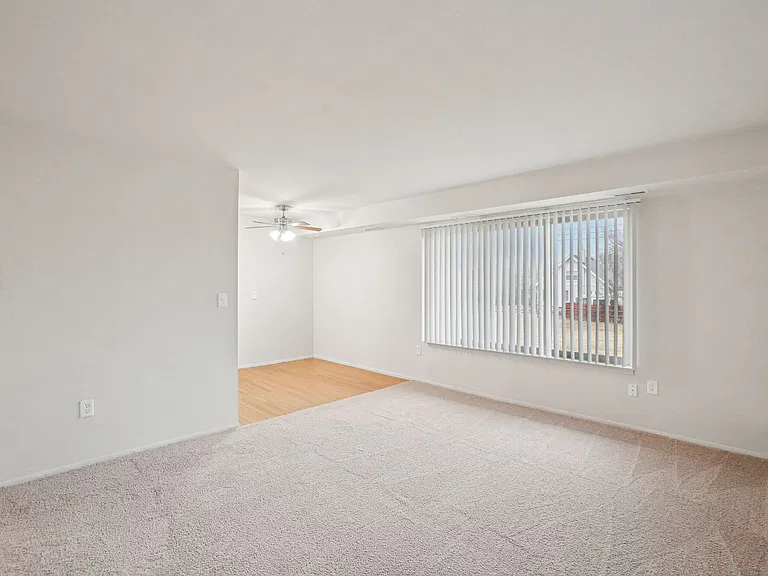 Ashbury Place Apartments — Photo 7