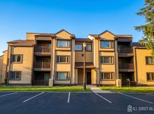 3228 Sayre Dr, Princeton, NJ 08540