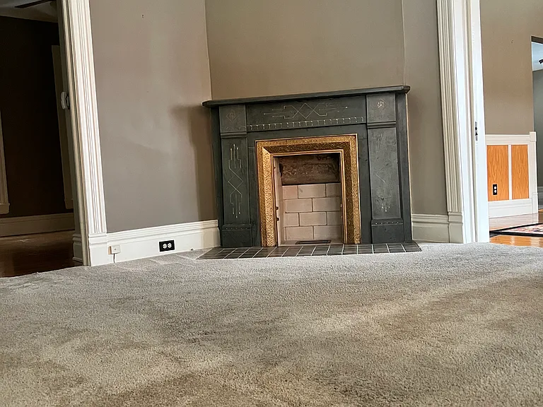 255 Charles Ave SE #1 — Photo 8