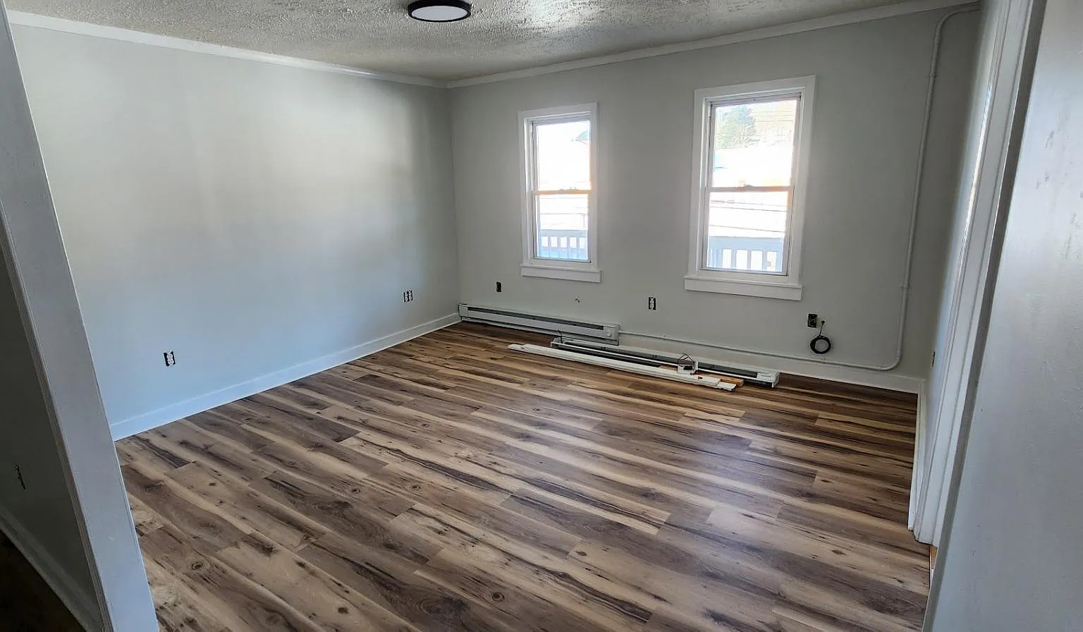 27 Norwich Ave - 27 Norwich Ave, Unit 5 — Photo 1