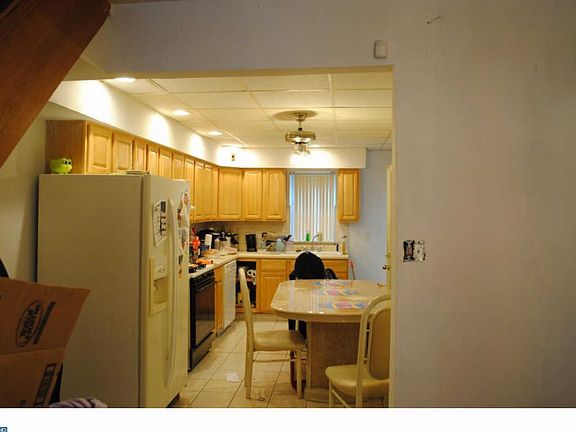5th image of 2636 S Alder St