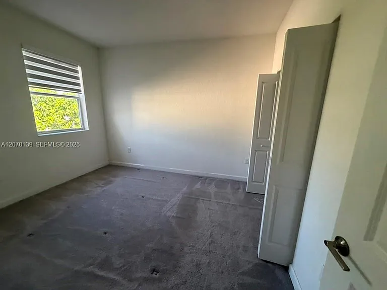 1409 SE 26th Ter — Photo 20