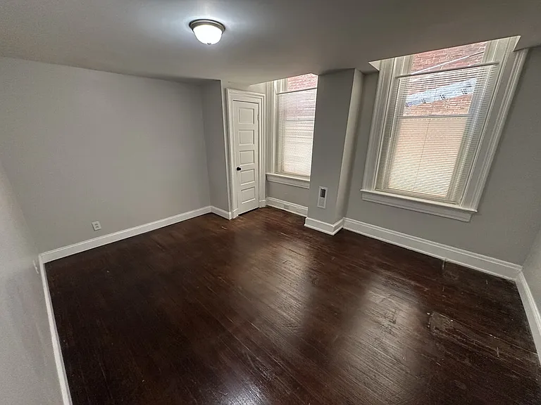 2153 Loth St #1 — Photo 14