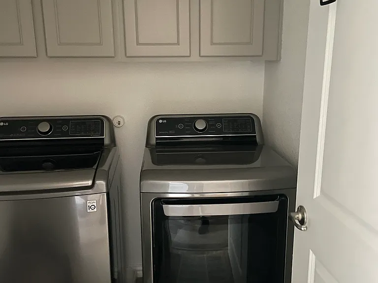 2208 Davenport Dr — Photo 10