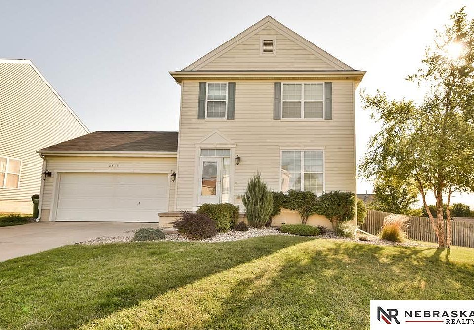 1st image of 2417 S Mineral Dr