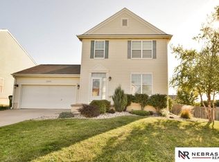 2417 S Mineral Dr, Papillion, NE 68046