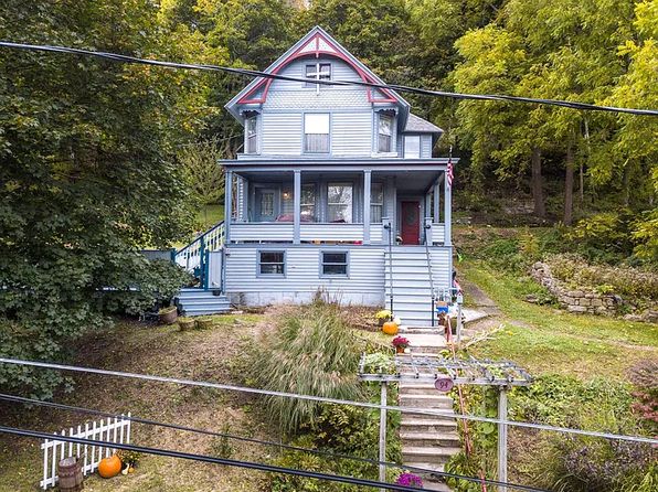 94 Diamond St