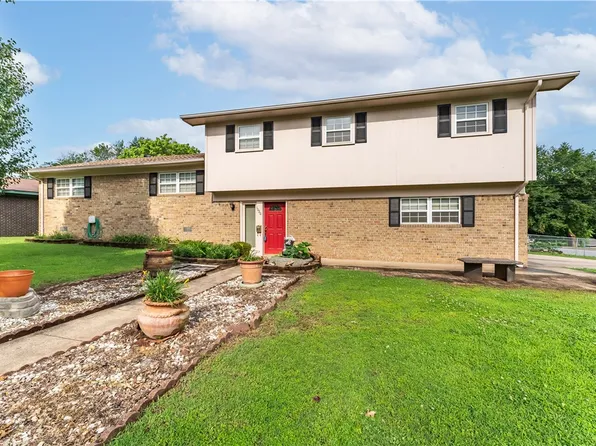 1020 Fraker St, Springdale, AR 72764