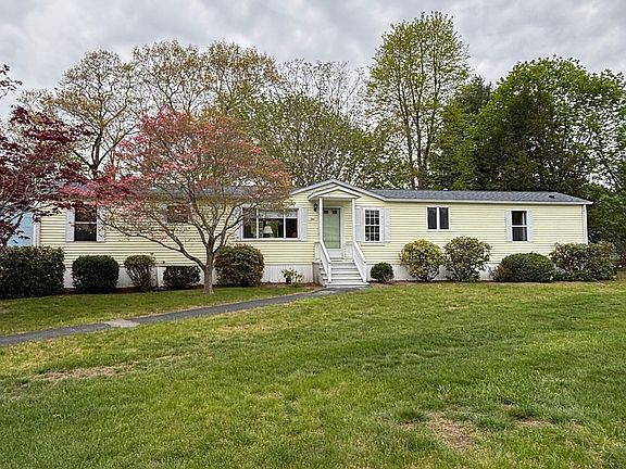 2nd image of 1 Sycamore Dr