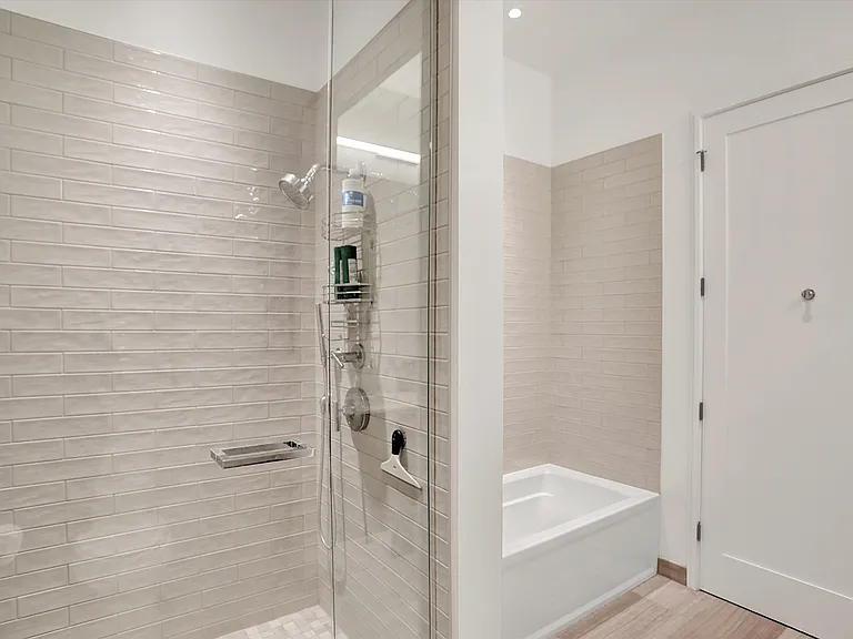 877 N East St #303 — Photo 9