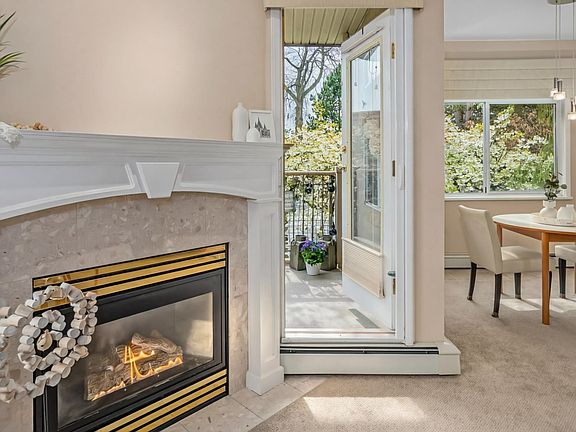 4th image of 1300 Hunter Rd #205