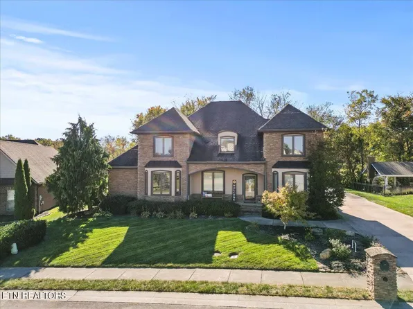 1213 Brighton Dr, Alcoa, TN 37701