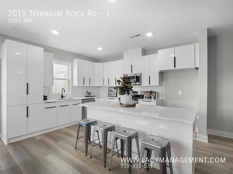 2015 Titanium Rock Rd #1 — Photo 12