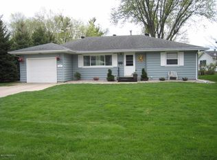 511 Murray St, Owatonna, MN 55060