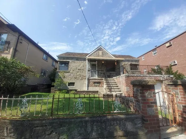 2735 Hering Ave, Bronx, NY 10469