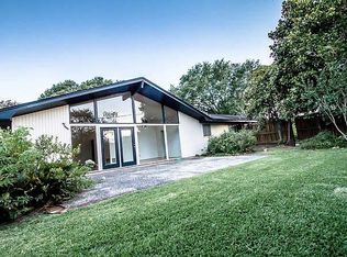 3490 Brentwood Dr, Beaumont, TX 77706