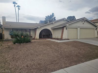 1912 Oakleaf Ln, Las Vegas, NV, 89146