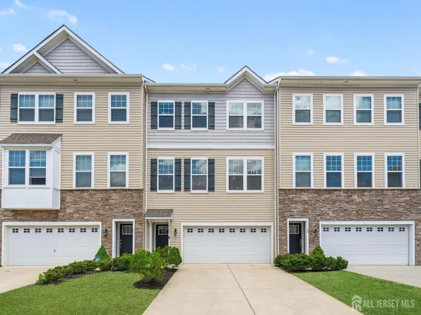 33 Sullivan Way, Marlton, NJ 08053