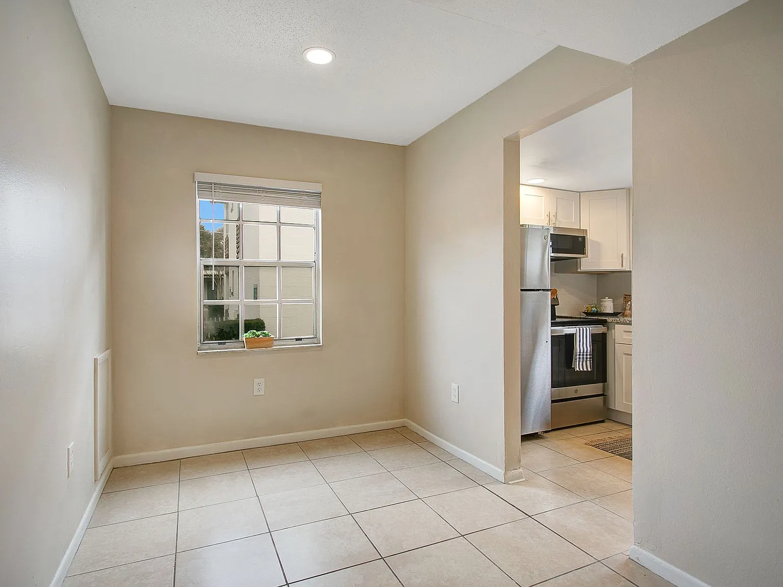 The Rosewood Apartments | 1 & 2 Bedroom Apartments in Leesburg, FL — Photo 3
