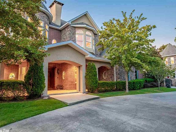 3rd image of 120 Lake Forest Shores Dr