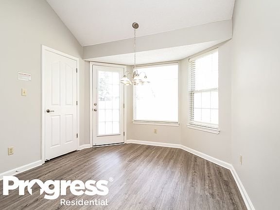 5th image of 4116 Ravenwood Dr N