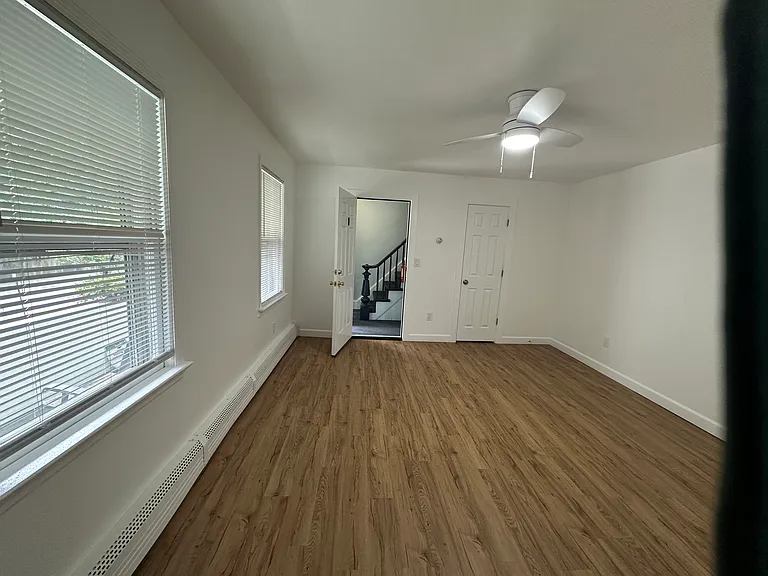 359 Main St #A — Photo 15